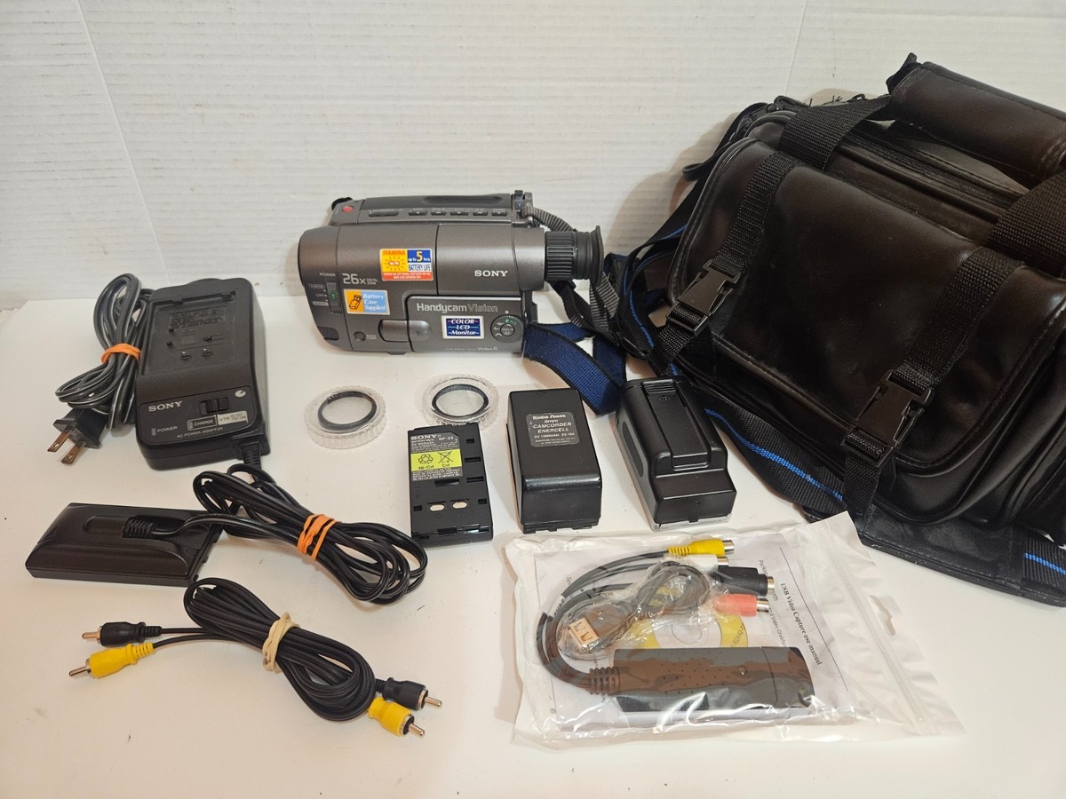 Sony Handycam CCD-TRV12 NTSC Video 8 Tape Digital Video Camera