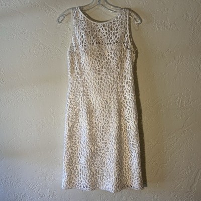 Adrianna Papell Evening Dress 4 White Floral Lace Sheath Sleeveless Cocktail