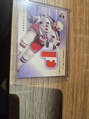 01-02 ERIC LINDROS UPPER DECK CHALLENGE FOR THE CUP FRANCHISE PLAYERS JERSEY