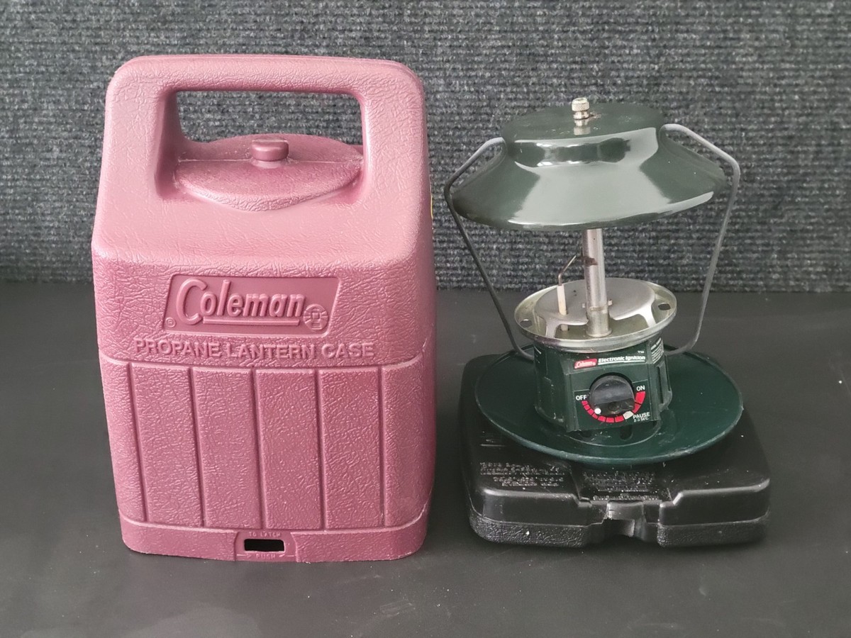 Coleman Electronic Ignition Propane Lantern Model 5154B700 w/ Hard