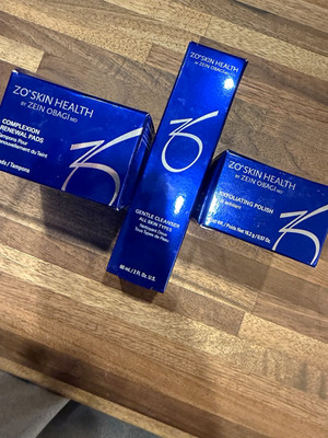 ZO Skin Health Set Gentle Cleanser, Exfoliating Polish, Pads