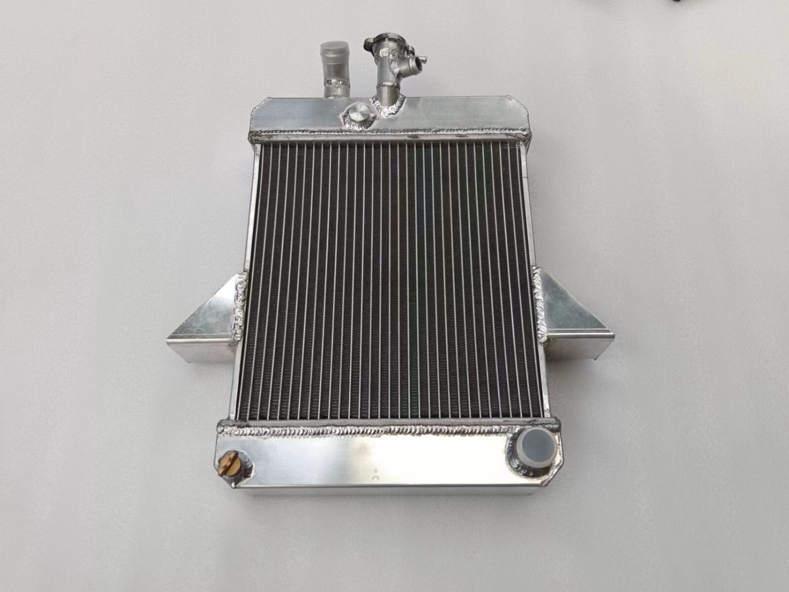 FILA Fit Triumph GT6 1966 1973 radiatore alluminio 70 mm