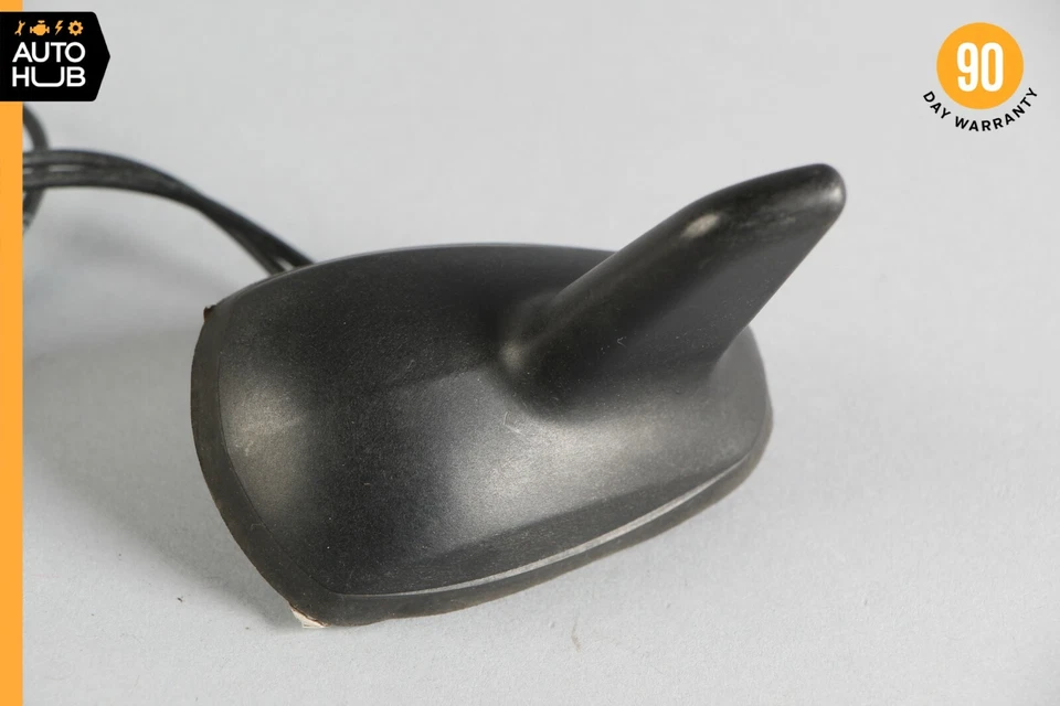 Antena de rádio 10-14 Mercedes W204 C250 E350 E550 barbatana de tubarão 2048207275 preta fabricante de equipamento original - Imagem 2 de 4