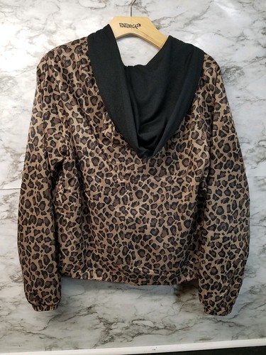 Athletic Collection by 26 International Womens Leopard Jacket Size Medium #B - Picture 5 of 6