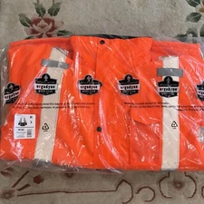 Tenacious Ergodyne Work Gear #8384 4-in-1 Hi-Vis Winter Jacket Parka - Type R, 3