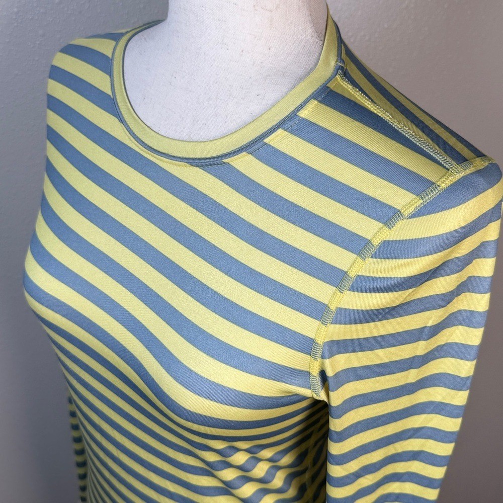 Patagonia Capilene Silkweight Graphic Crew Shirt Top Women XS Stripe Baselayer thumbnail 4