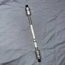 Agilent 883975-902 Liquid Chromatography Columns Zorbax Sb-c18