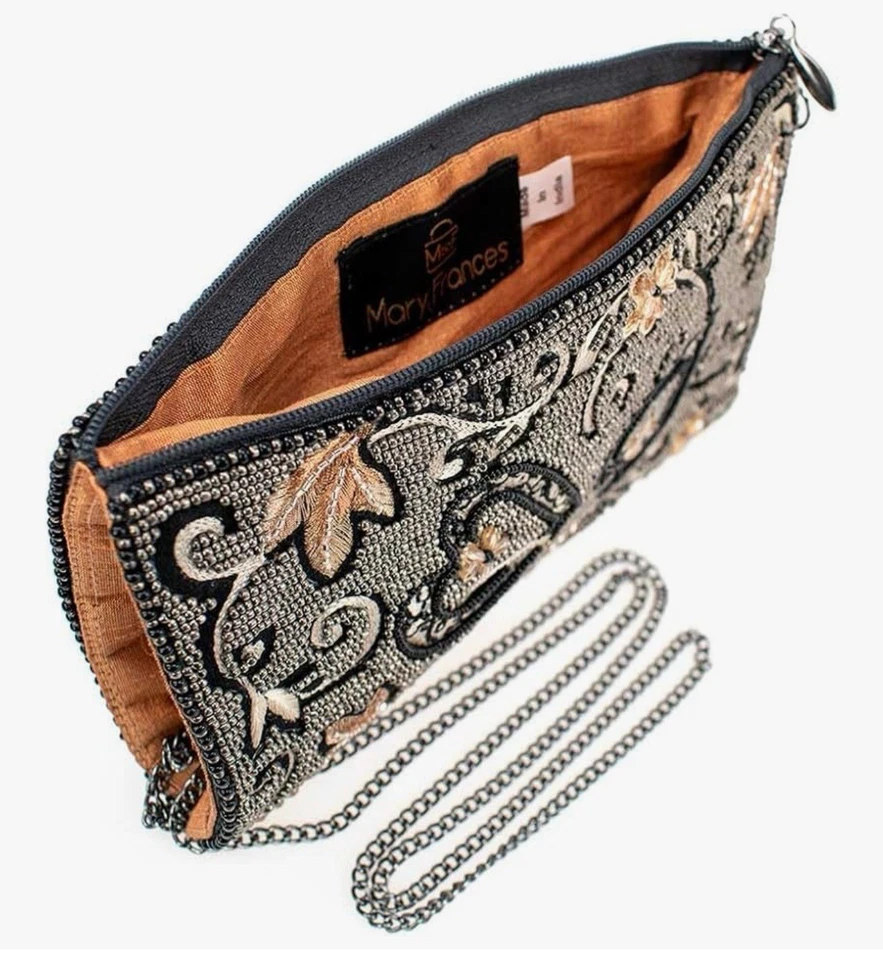 Mary Frances Heartsong Cartera Bandolera Teléfono Bolso sin asas Bolso de mano Corazón Negro NUEVO Foto 4 de 4