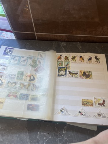 Vintage WORLD / WORLDWIDE Stamp Album/Stockbook - Picture 4 of 9