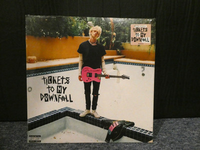 Machine Gun Kelly Vinyl LP ''Tickets To My Downfall'' - sealed - neu