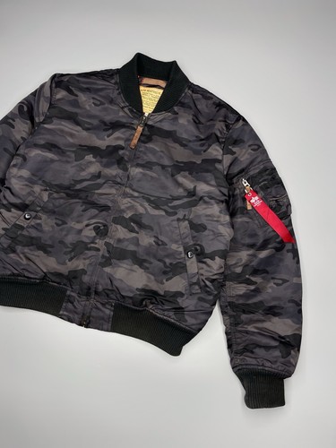 Alpha Industries Camo Bomber Jacket Mens Size XL - Picture 2 of 11