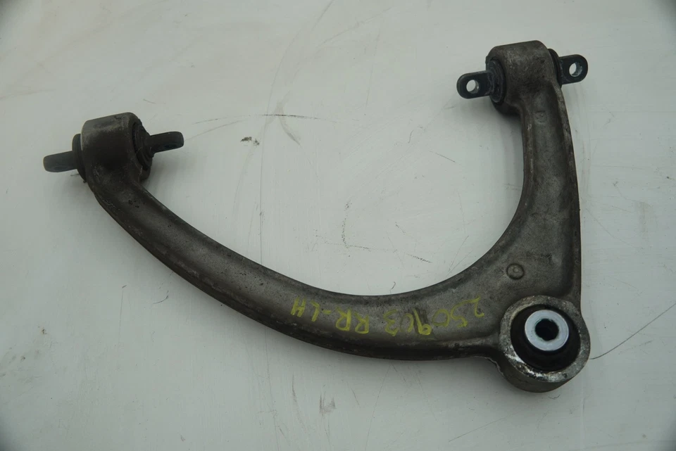 Braço de controle superior suspensão traseira Wishbone 200946 OEM Ferrari 360 2004 430 - Imagem 2 de 4