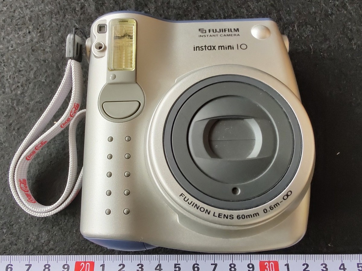 Fujifilm Instax mini 10 instant film Camera w/manual, box set