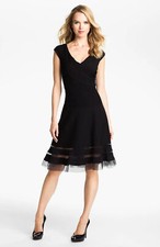 Tadashi Shoji V-Neck Tulle Hem Fit Flare Dress SZ M Black