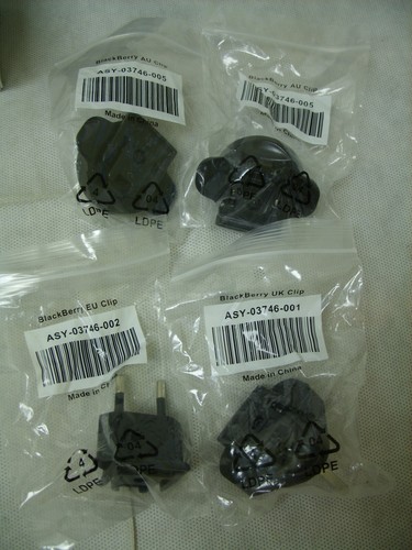 BlackBerry Bold 6 OS 9650 Smart Phone OEM Accessories Bundle - Holster, Charger - 第 3/12 張圖片