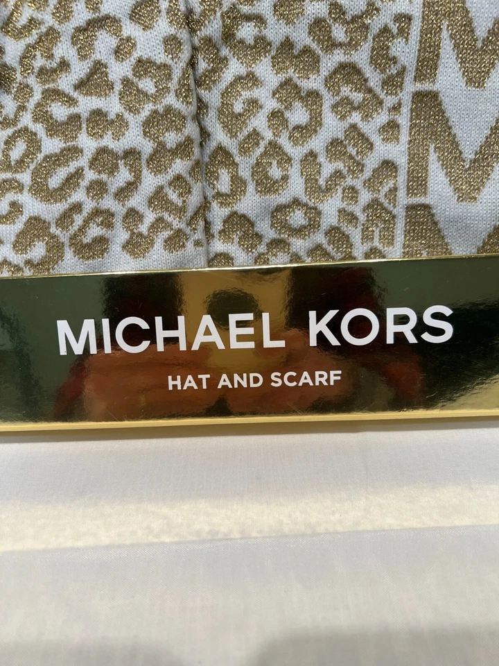Michael Kors вязаный комплект шляпа и шарф золото и белый новый с Ярлыками $98 - Изображение 2 из 3