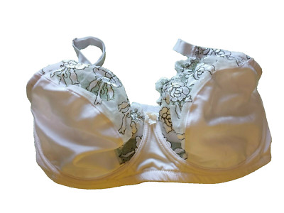 Markenlos UK 36F weiß Mix Bügel Blumen bestickt halbtransparent Vollschalen BH