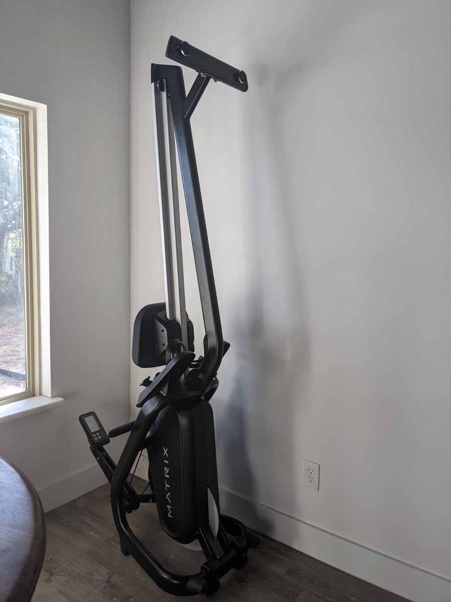 Matrix ROWER-2, 10 Magnetic Resistance settings, Veritcal Compact - Main Image