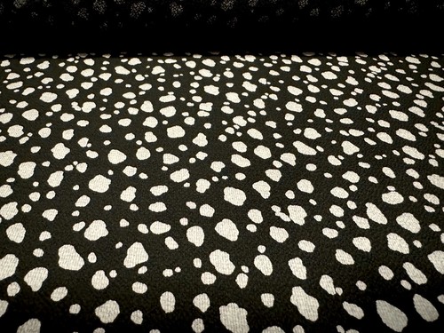 Pebble Crepe Woven Dress Fabric, Per Metre - Dalmatian Print - Black & Putty - 第 2/3 張圖片