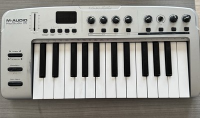M-Audio KeyStudio 25 MIDI Controller Keyboard Mini USB Board As Photographed