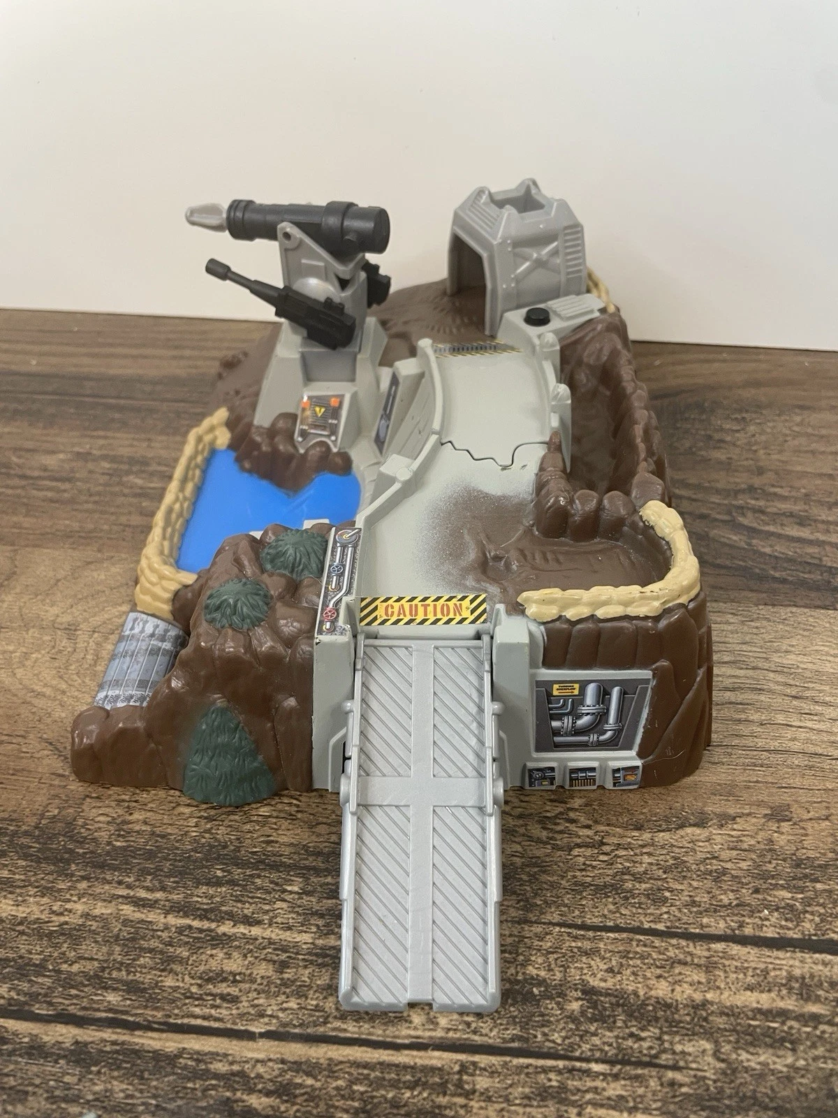 Picture 2 of 12