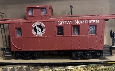 VINTAGE 1960`s GN Great Northern Caboose by Roundhouse