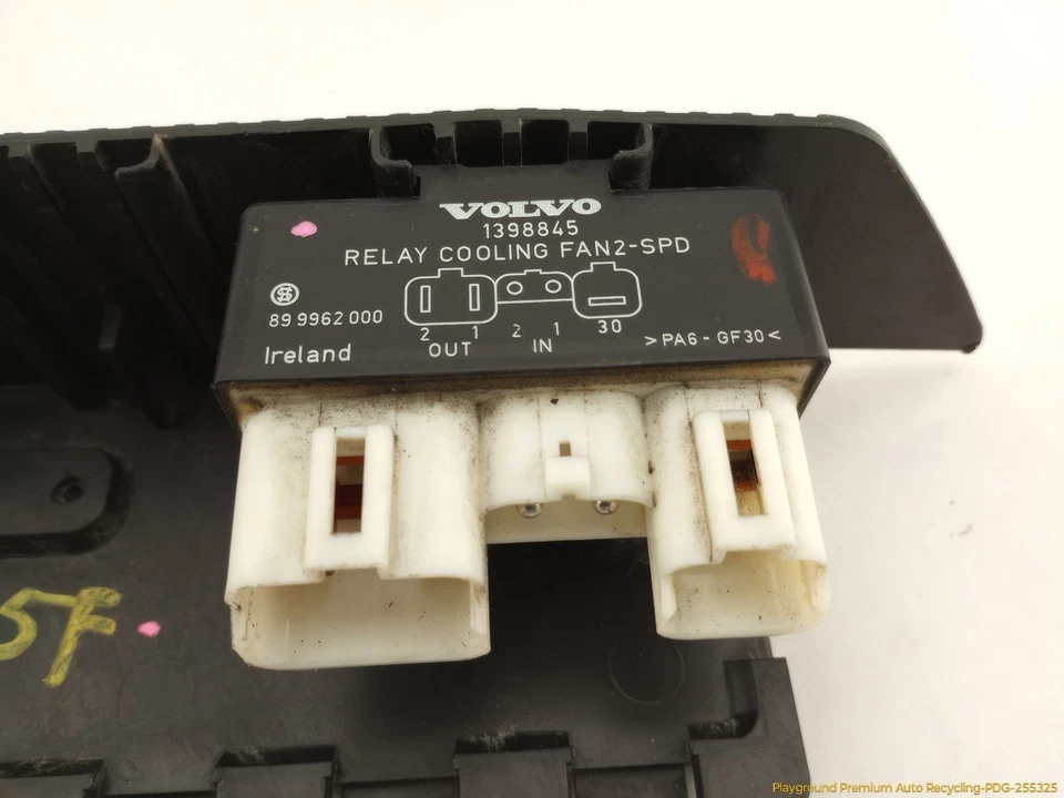 Bomba de combustível Volvo 850 e relé de ventilador de refrigeração com tampa de acabamento preto compatível com 1994-1997 94 - Imagem 4 de 4