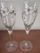 PERRIER-JOUËT BELLE EPOQUE HAND-PAINTED CHAMPAGNE FLUTES 7.5" Tall Set of 2