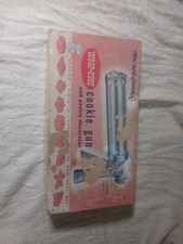 Vintage Wear Ever Cookie Gun and Pastry Decorator Trigger Quick No 3365 in box