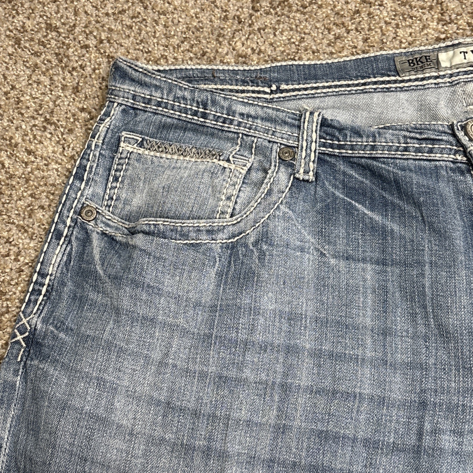 BKE Tyler Jeans Mens 38XXL Fits 40 X 36.5 Blue Denim Casual Faded - View 3