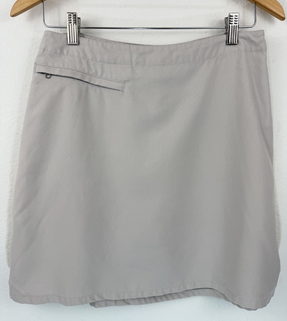 Patagonia Duway Skort Womens Size 8 Light Beige Front Zip Outdoors Hiking Casual thumbnail 2