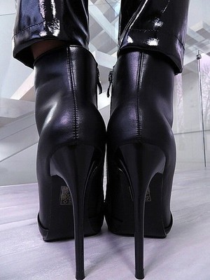 Bellamica Original High Heels Pointy Boots Black 36