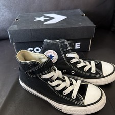 New Converse Chuck Taylor High Top Black Youth Size 1 With Box