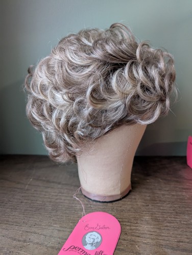Vintage Eva Gabor Collection 'Nugget' Wig Color 18/22 Artelle w/Box & Tag #1 - Picture 2 of 10