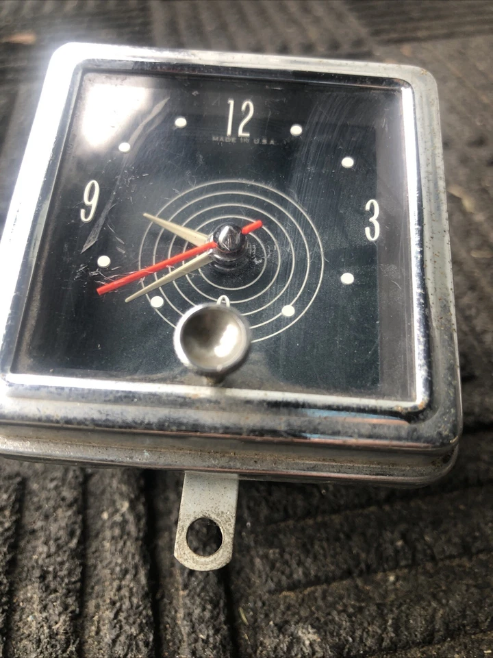 Oldsmobile Starfire 1962 reloj de tablero Foto 2 de 4