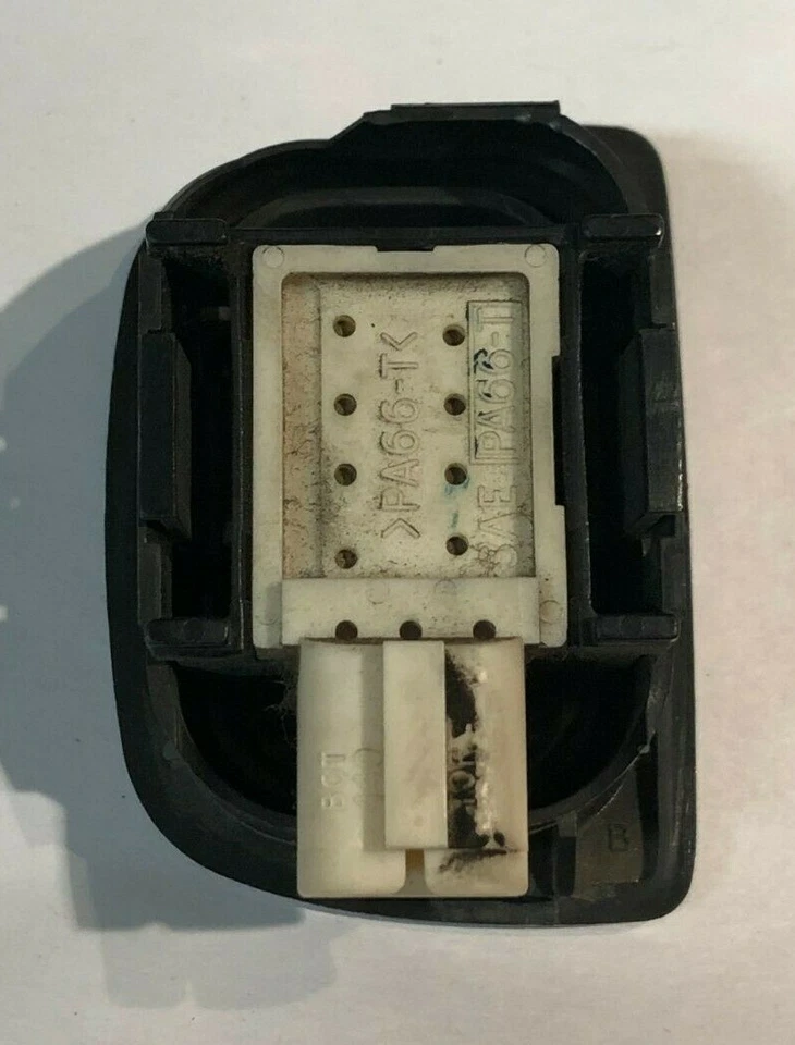 Interruptor de bloqueo de puerta derecha Saturn 1996 1997 1998 1999 2000 2001 2002 SL SC SW 1 2 Foto 3 de 4