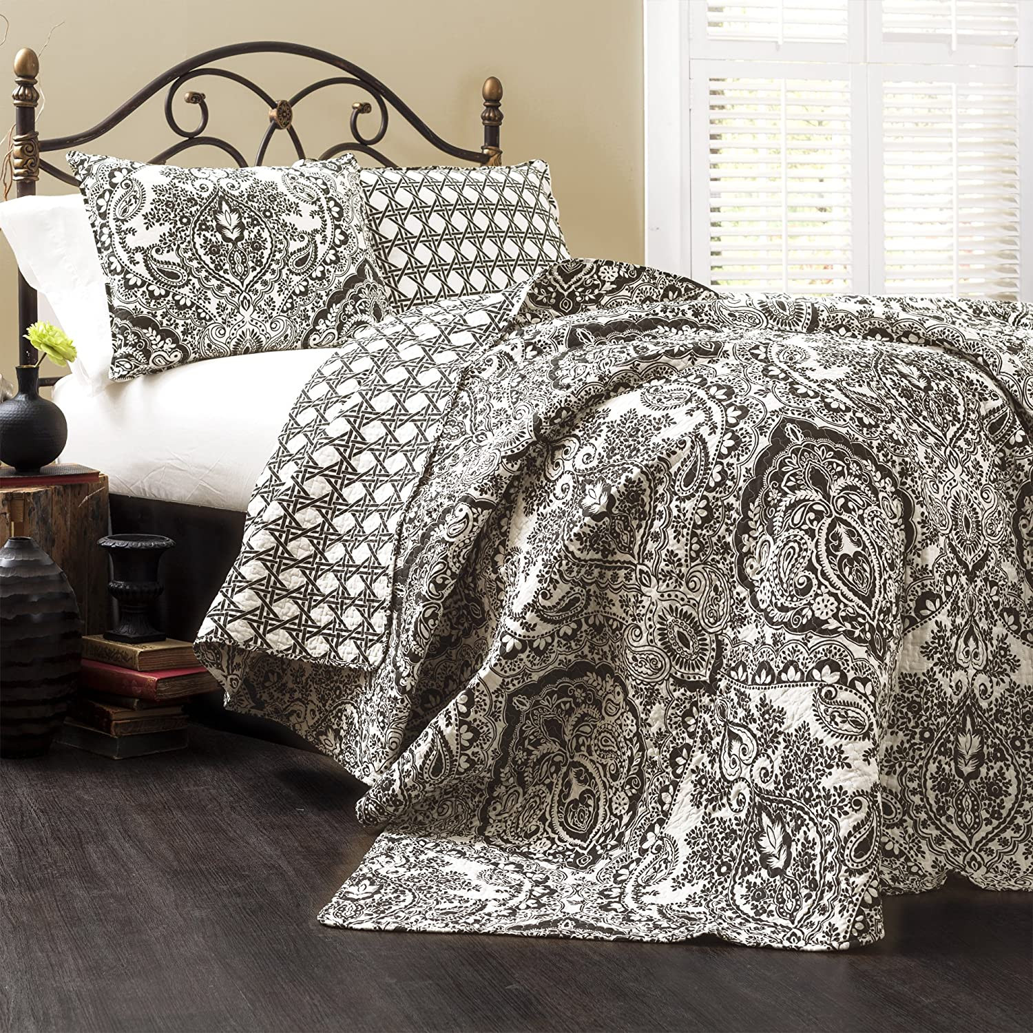 Aubree Quilt Paisley Damask Print Pattern Reversible 3 King 