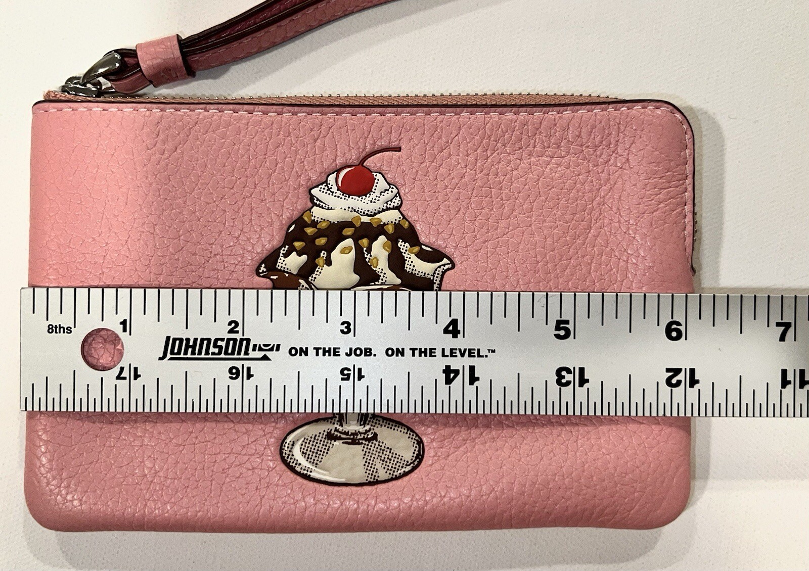 Picture 6 of 24