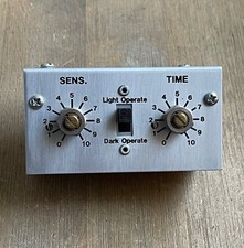 HONEYWELL MICRO SWITCH FE-TR5 8809 LOGIC MODULE 15VAC 12VDC NEW IN BOX