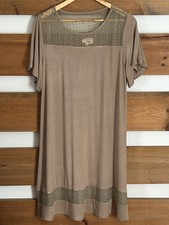 Love Taupe Lace Yoke Short Sleeve Lightweight Midi Dress Floral Sheer Size M