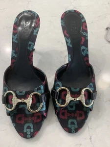 Chaussures femme Gucci taille 6,5B