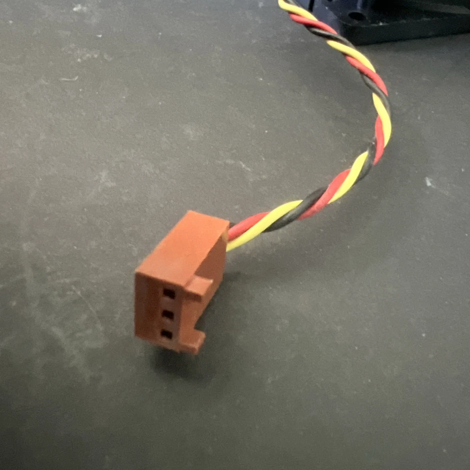 AVC 12V Case Cooling Fan Model DS09225R12H Dell 3- Pin Plug Used & Tested! - Image 3 of 4