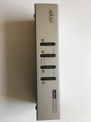ATEN CS84U 4 Port PS2/USB Desktop KVM Switch with 4x Custom KVM Cable Sets