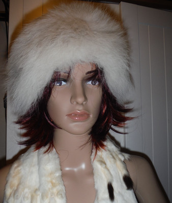 LUXE Farmed Arctic Shadow Fox Hat - Sable Hue / Selective Breed - Excellent Cond.