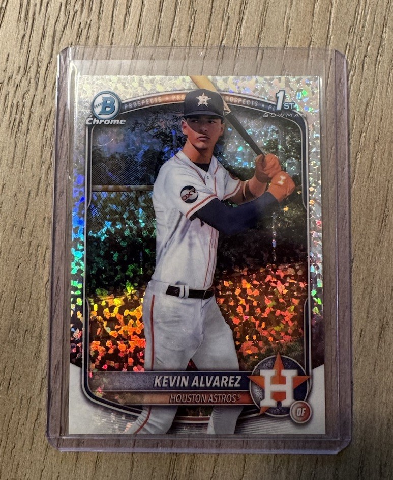 2025 Bowman Chrome Prospect Kevin Alvarez Mini Diamond Refractor BCP227