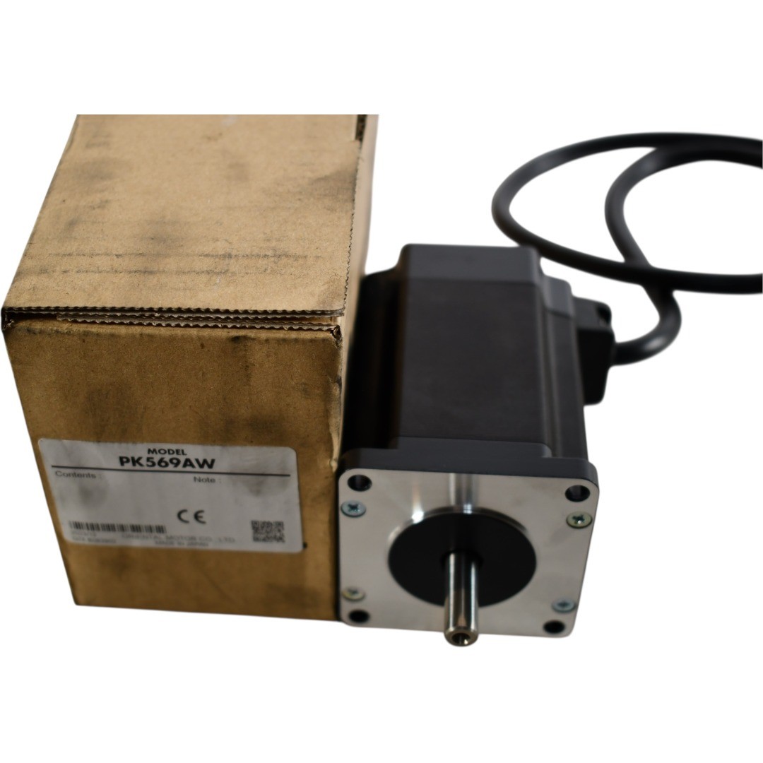 NEW Oriental Motor Vexta PK569AW 5-Phase Stepper Motor 0.72 Step Angle 