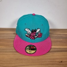 New Era Hardwood Classics Charlotte Hornets 59Fifty Fitted Größe 6 7/8 (54,9 cm)