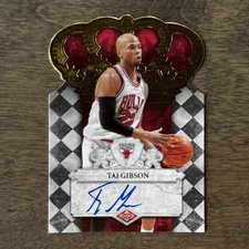 2009-10 Crown Royale - Taj Gibson #112 /599 (AU, RC)