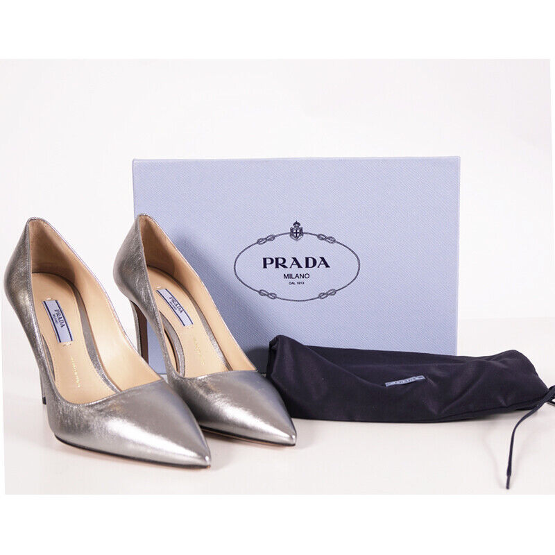 37 & 38.5 NEW $750 PRADA Silver METALLIC Leather Point Toe 37 & 38.5 NEW $750 PRADA Silver METALLIC Leather Point Toe