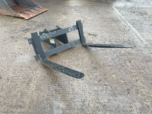 Pallet Forks 60mm Pins - Unused - Price £810.00 + VAT @ 20% - Picture 1 of 5